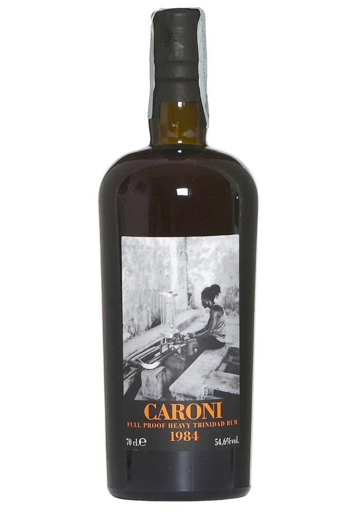 Caroni Velier, 6 embouteillages des 80s - Caroni 1984-2006 – 54.6%