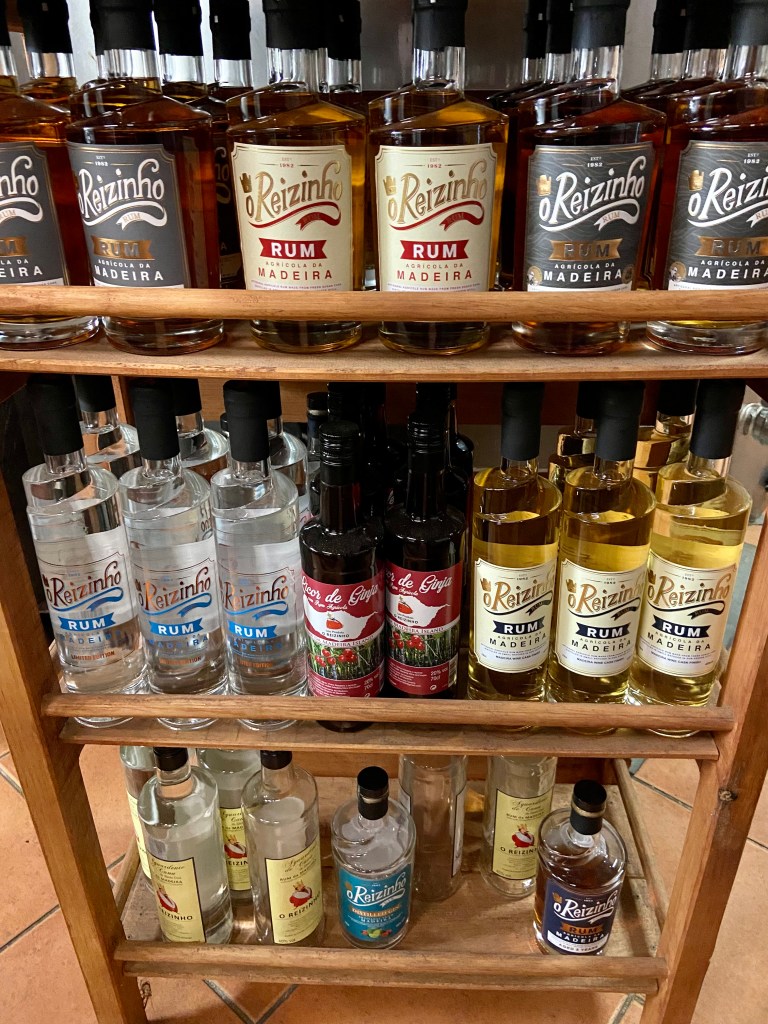 Le rhum de Madère - O Reizinho - Une bonne partie de la gamme