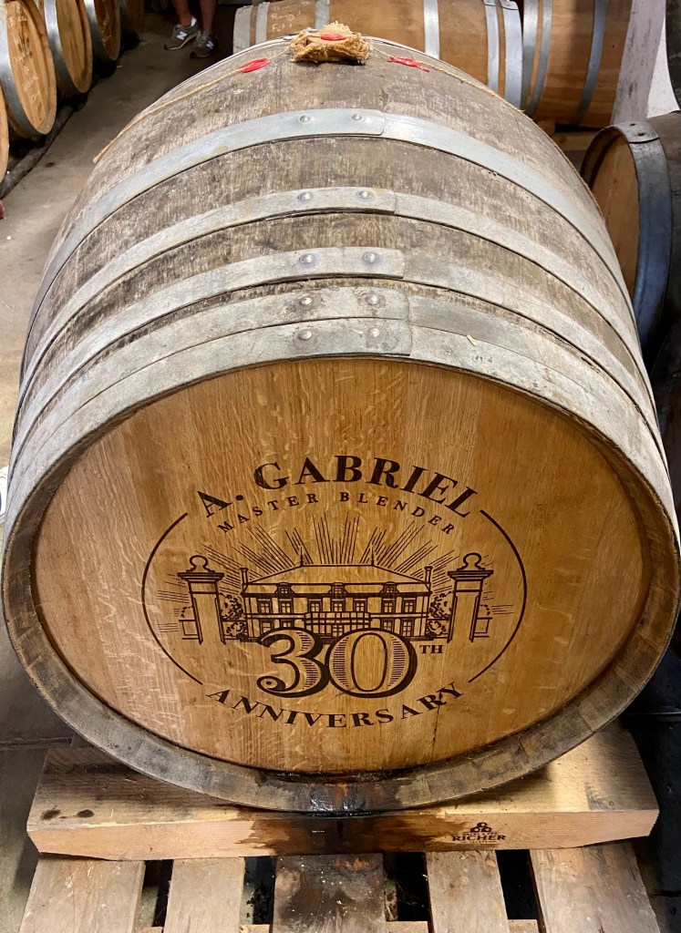 Festival Plantation Addicts – Fût qui sera débondé pour célébrer les trente ans d'Alexandre Gabriel en tant que Master Blender