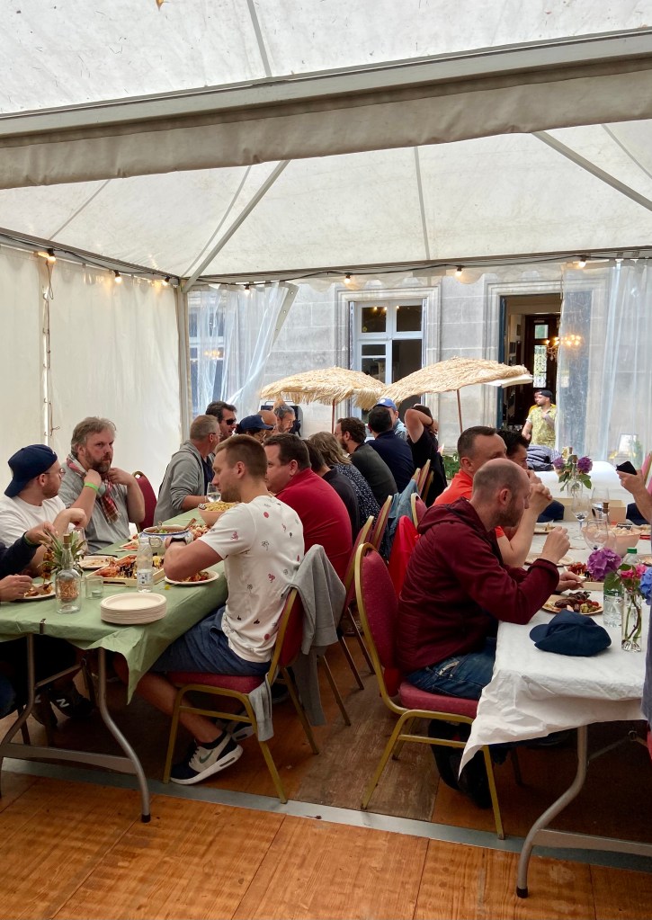 Festival Plantation Addicts – Heureusement, solides il y avait, pour liquides éponger