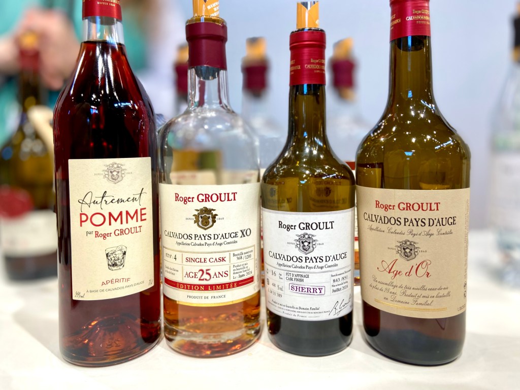 Whisky Live Paris 2024 - Calvados Groult Autrement Pomme, Single Cask 25 ans, Finish Sherry et Âge d'Or